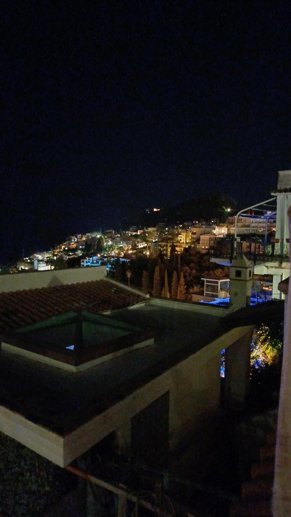 Il Melograno Apartment Taormina Eksteriør billede