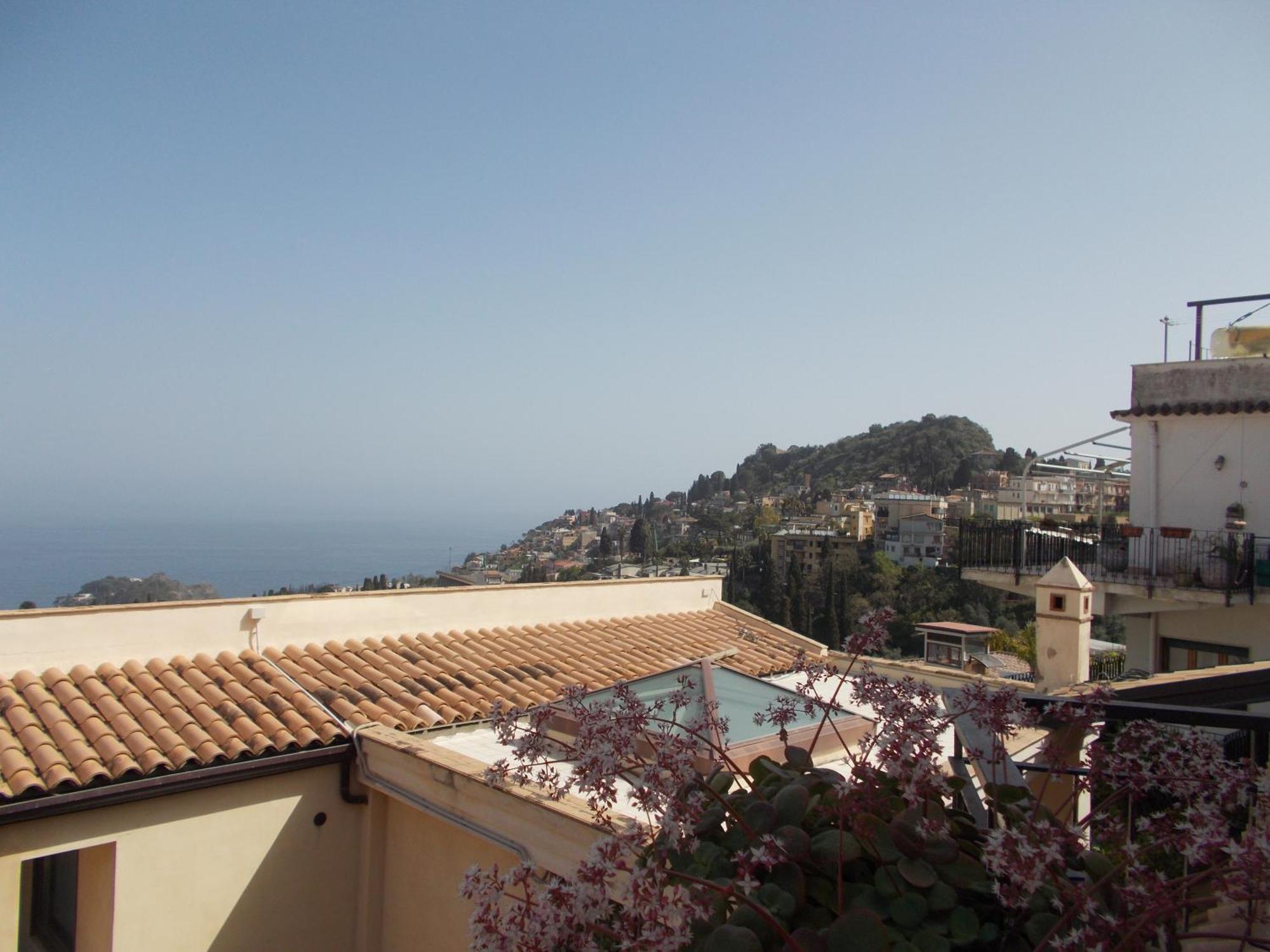 Il Melograno Apartment Taormina Eksteriør billede