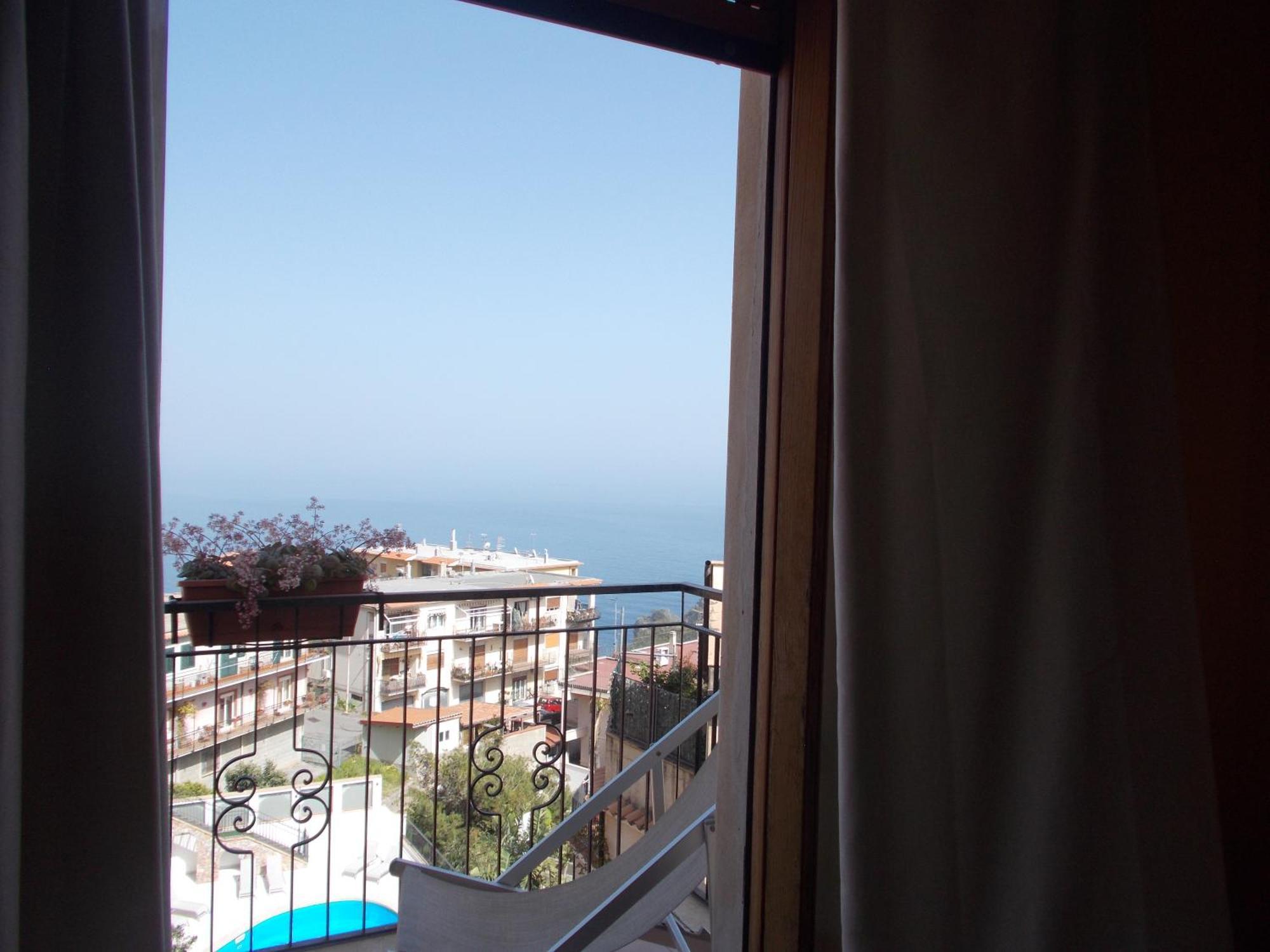 Il Melograno Apartment Taormina Eksteriør billede